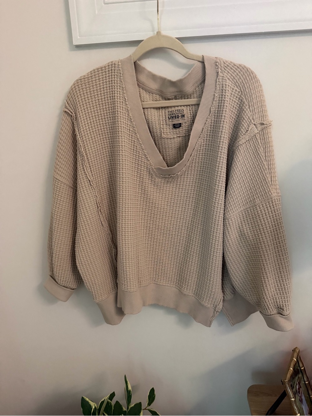 Aerie Relaxed V-Neck Waffle Knit Sweater - Cream